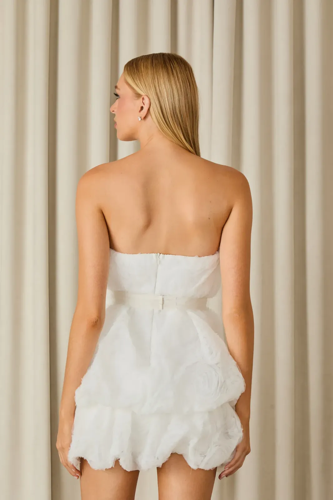 VESTIDO CURTO NINA BALONE - foto 2