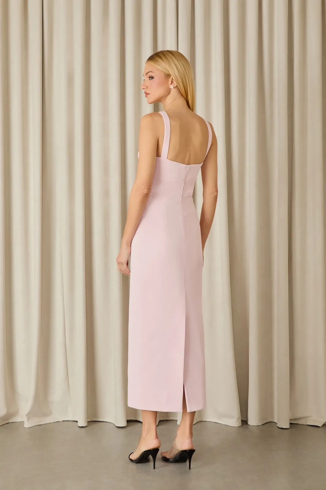 VESTIDO MIDI ALEXIA CREPE ROSE - foto 2