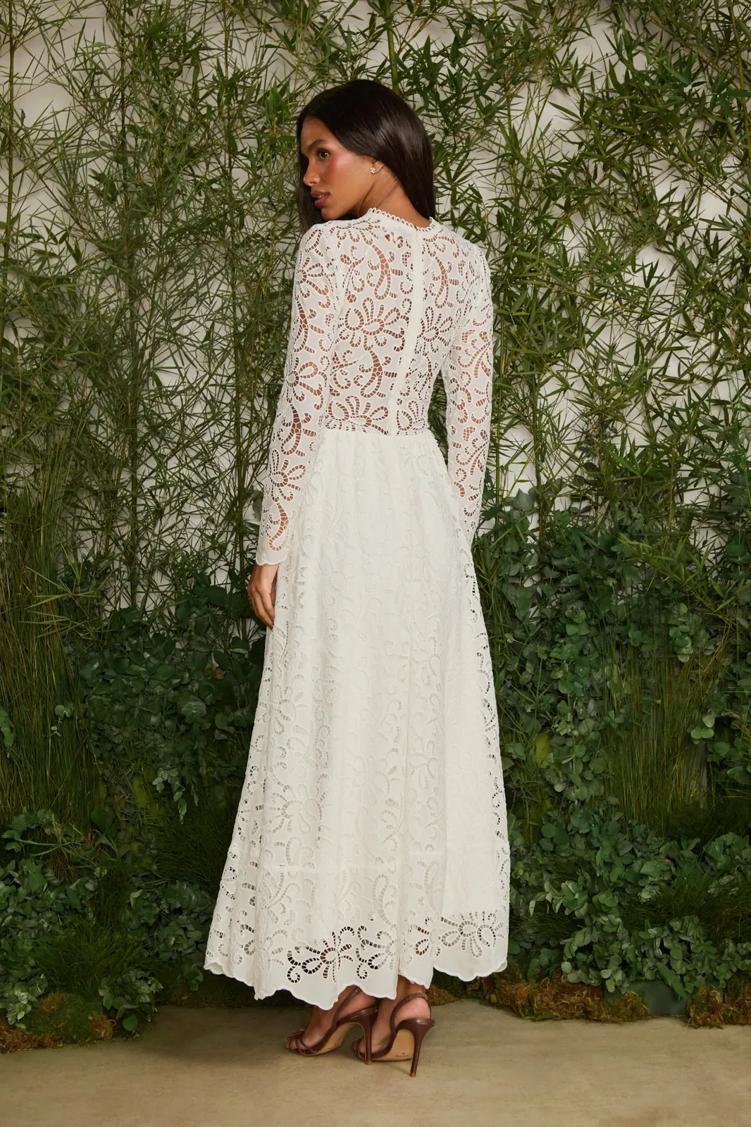 VESTIDO MIDI LILY LAISE OFF-WHITE - Imagem 2